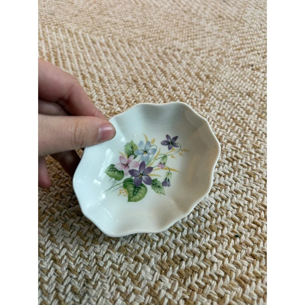 Small Scalloped Ceramic Floral Trinket Dish